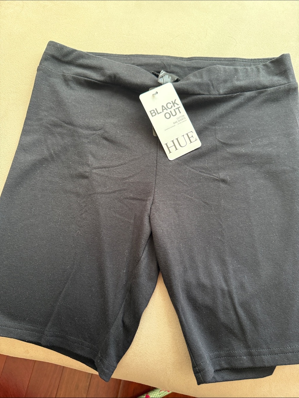 HUE Black Women's Bike Shorts - Blackout Stretch